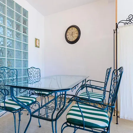 Torre Del Rey By Interhome